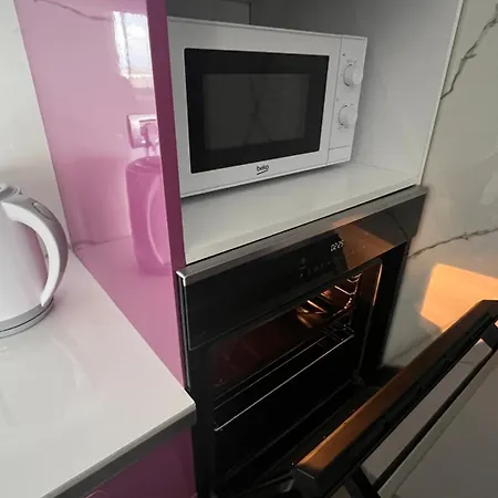 Lirin Apartment