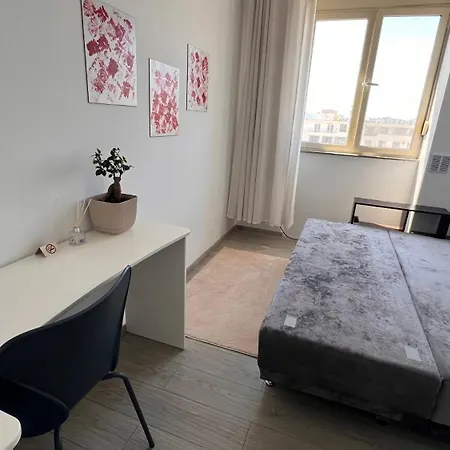 Lirin Apartment