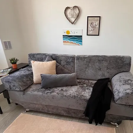 Lirin Apartment